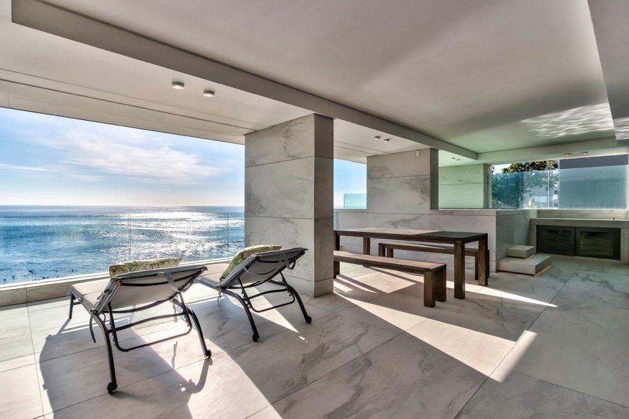 5 Bedroom Property for Sale in Bantry Bay Western Cape